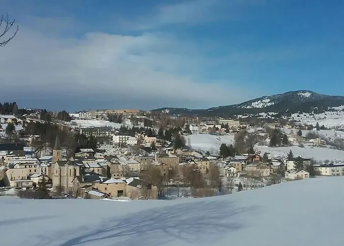 Semesterbostad Paisible Maison Dans Les Pyrenees