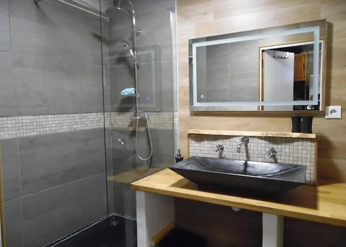 Paisible Maison Dans Les Pyrenees