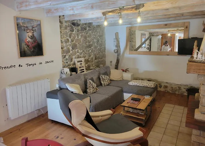 Semesterbostad Paisible Maison Dans Les Pyrenees Fontpédrouse