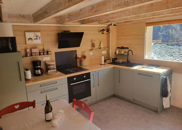 Semesterbostad Paisible Maison Dans Les Pyrenees